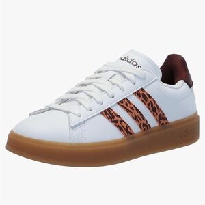 adidas Women's Grand Court 2.0 Tennis Shoe